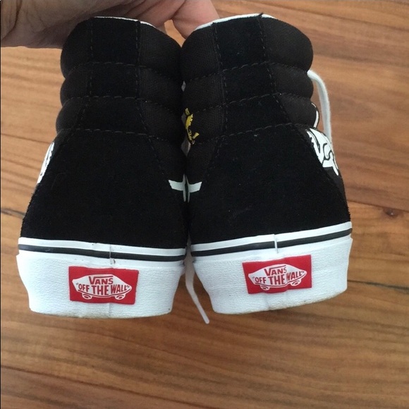 Vans - Picture 4 of 7